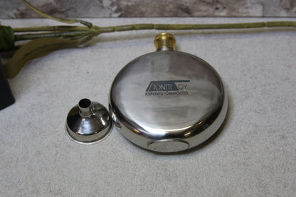 Terästaskumatti ja tratti