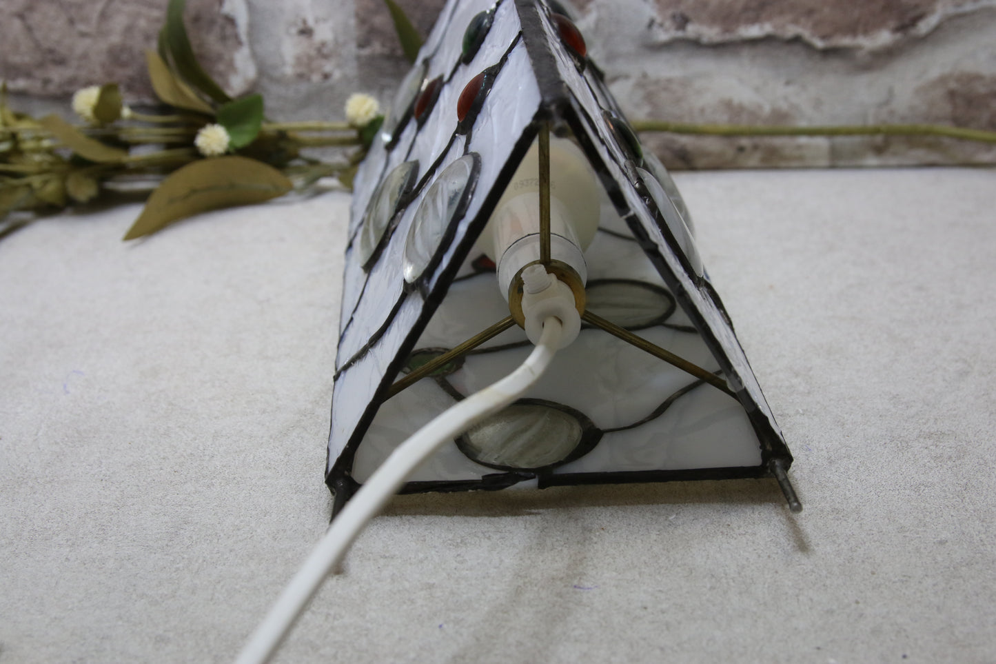 Tiffany tyylinen Pöytävalaisin