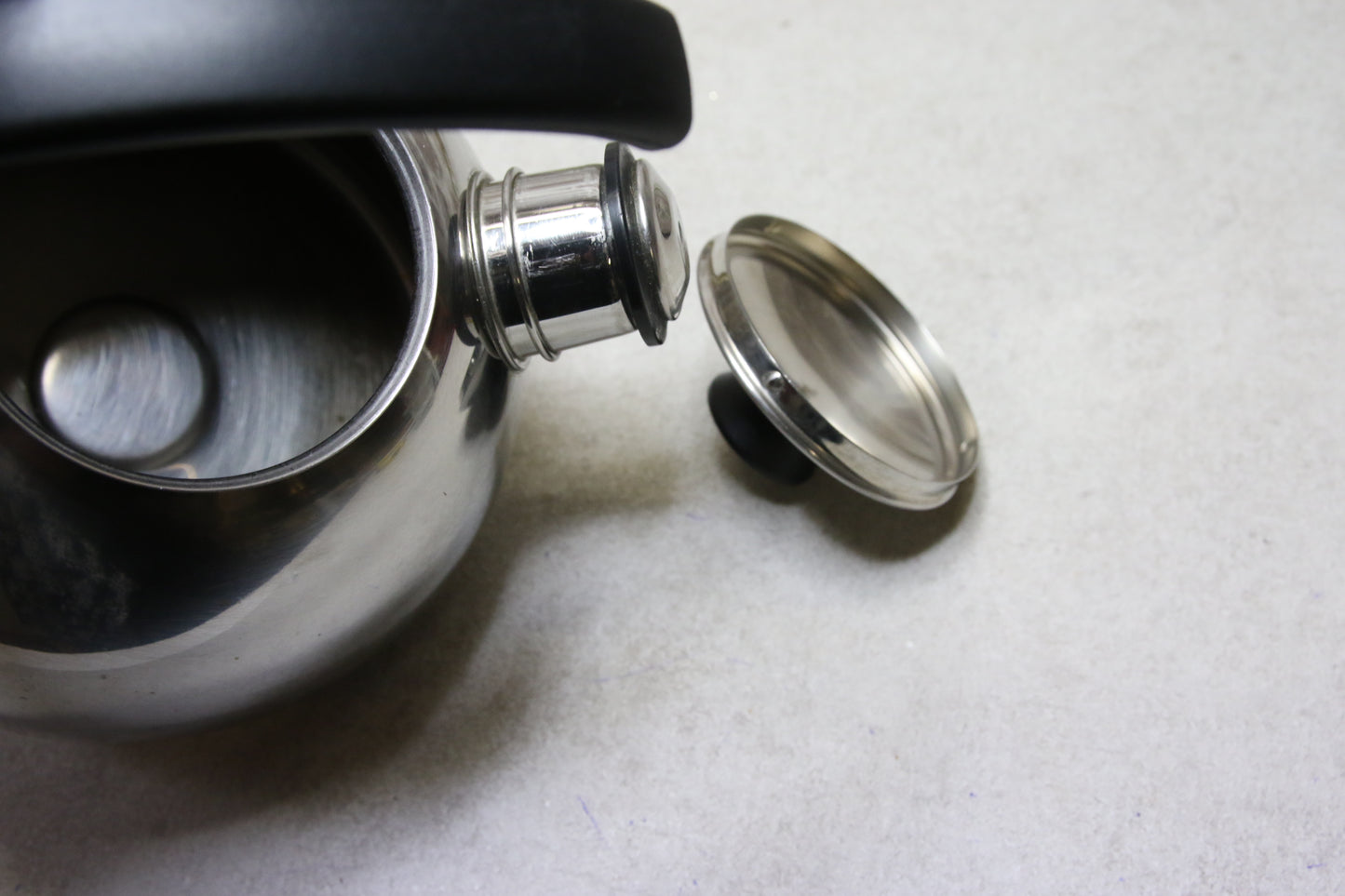 Opa Viheltävä Teepannu