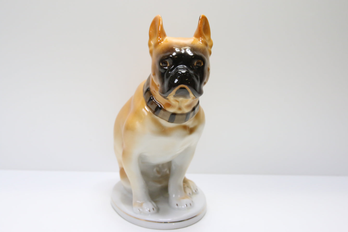 Lomonosov Bokseri figuuri