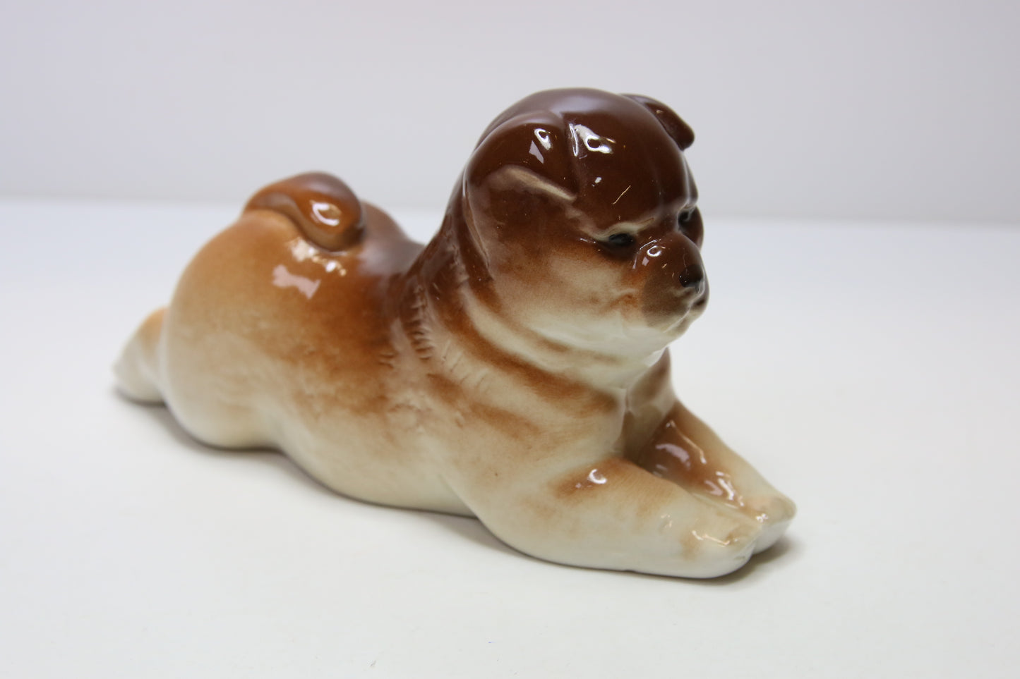 Lomonosov  Chow chow Figuuri