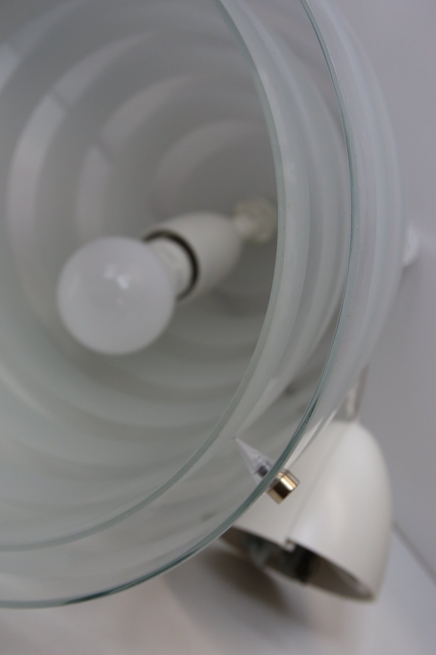 Louis Poulsen Campbell Valaisin