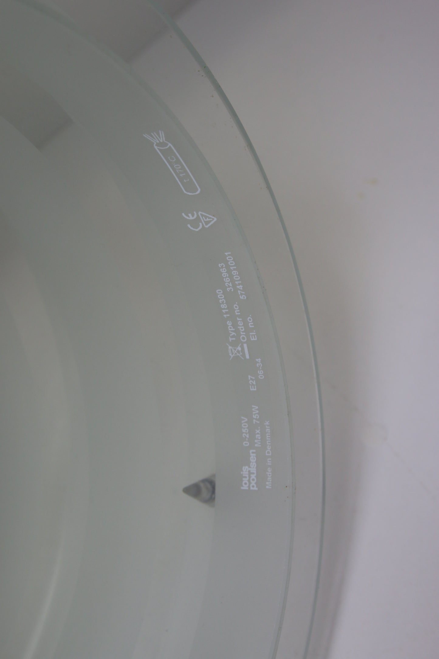 Louis Poulsen Campbell Valaisin