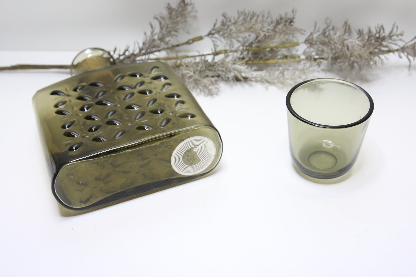 "Skruf" Swedish Karahvi lasilla