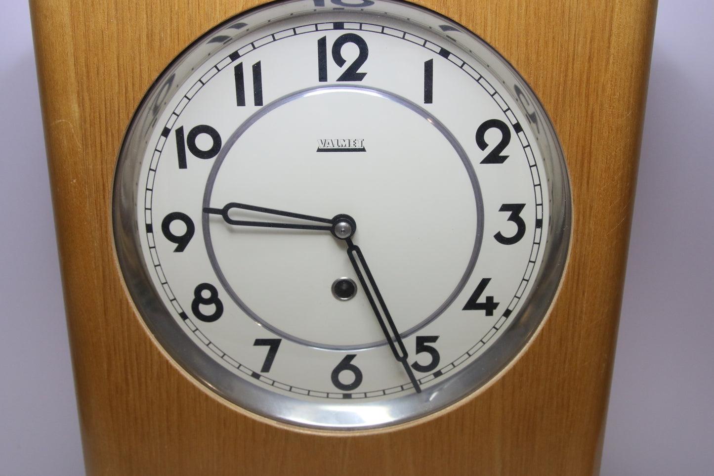 Valmet seinäkello