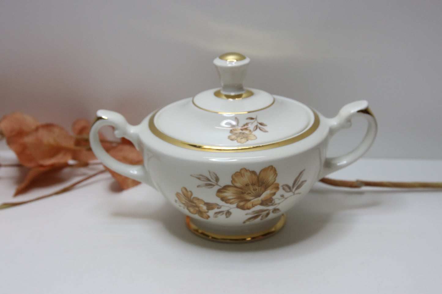 Arabia Myrna sokerikko Olga Osol