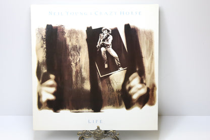 Neil Young & Crazy Horse Life Lp-levy
