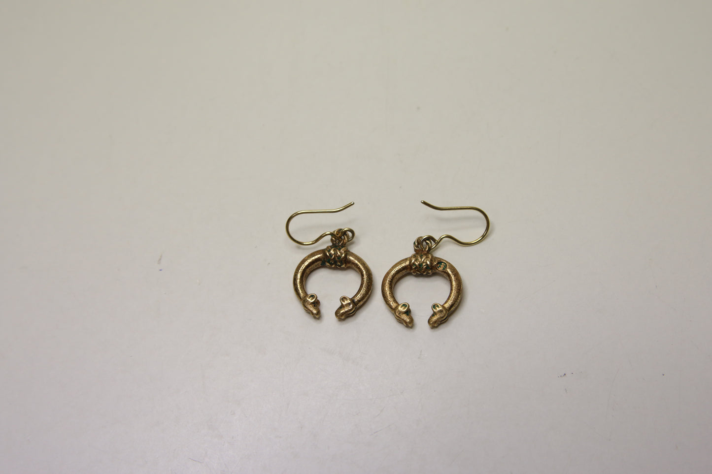 Kalevala Koru Hirvenpää korvakorut Tony Granholm