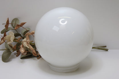 Lampun kupu opaalilasia