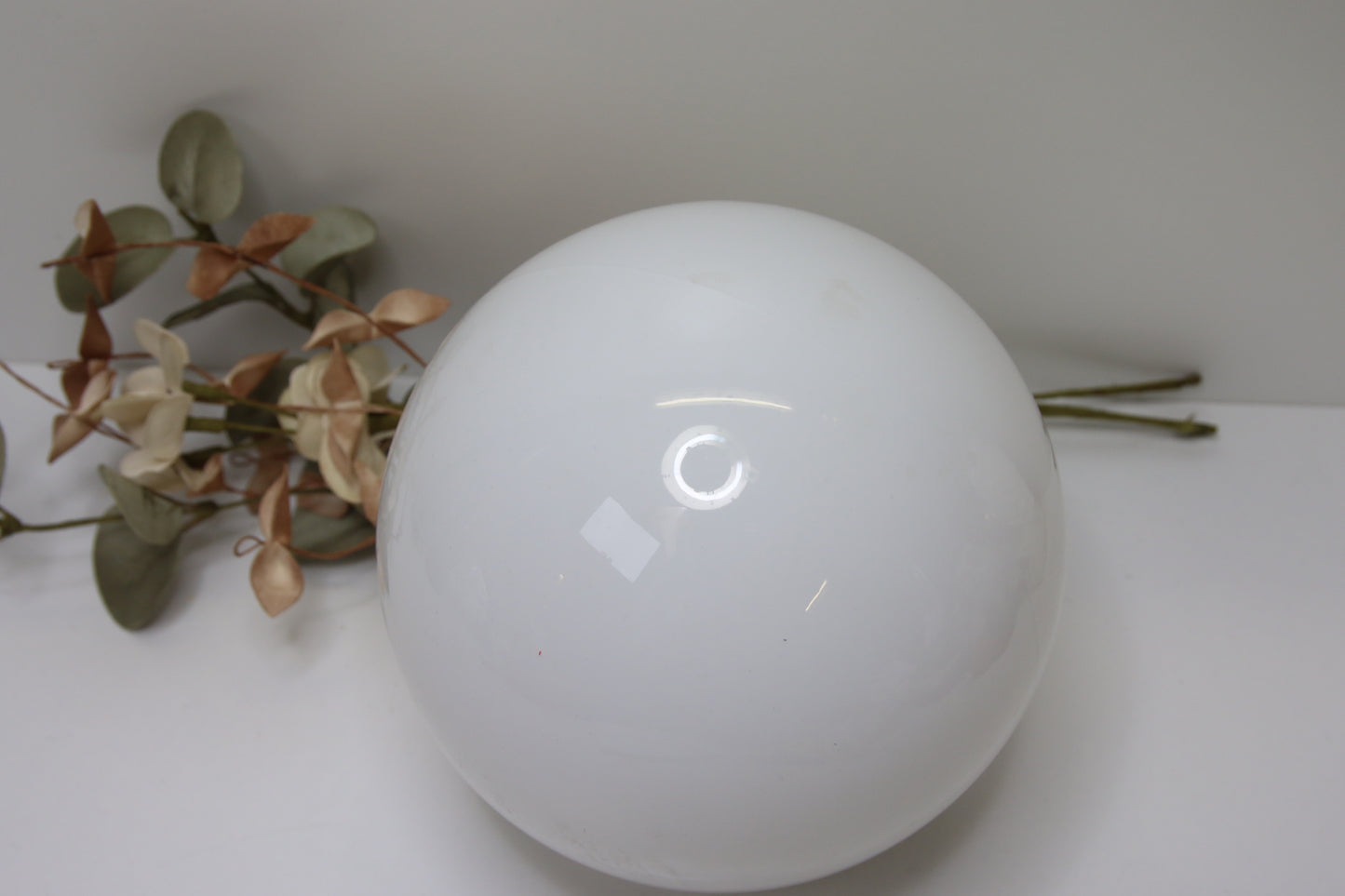 Lampun kupu opaalilasia