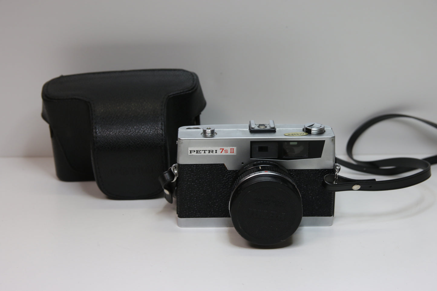 Petri S II Filmikamera – Asadon Aarteet