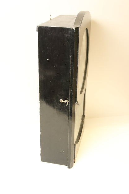 Polaris Seinäkello avainvetoinen