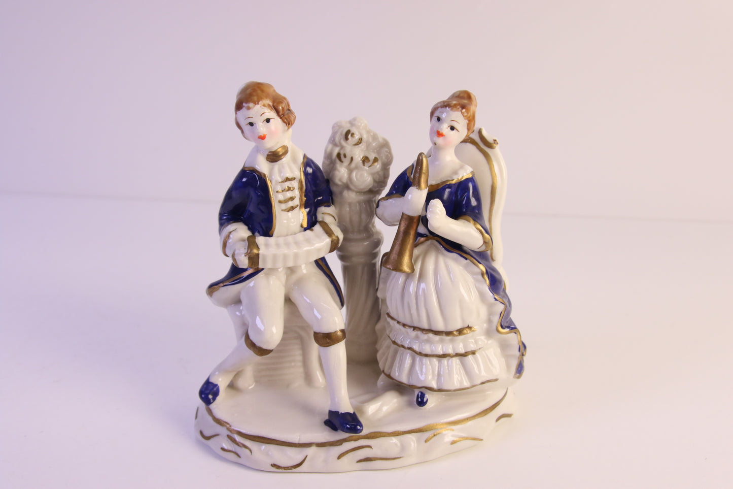 Figuuri Istuva pariskunta