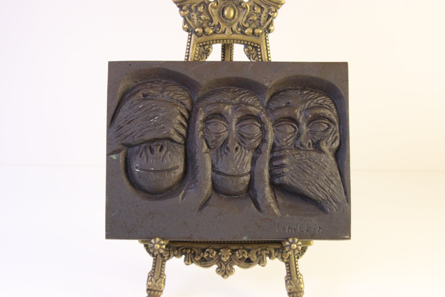 Högfors Kolme Viisasta Apinaa Michael Schilkin