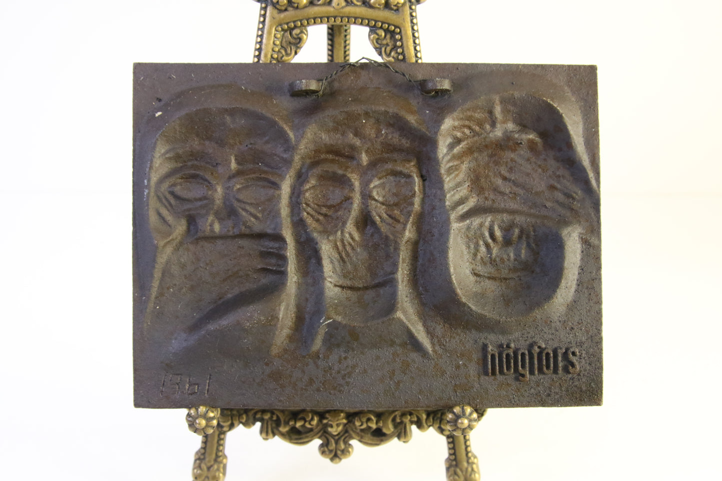 Högfors Kolme Viisasta Apinaa Michael Schilkin