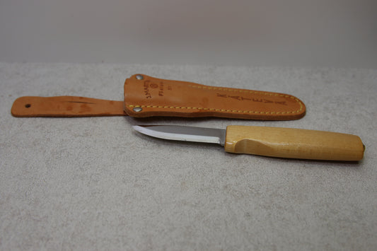 Kätevä Marttiini puukko