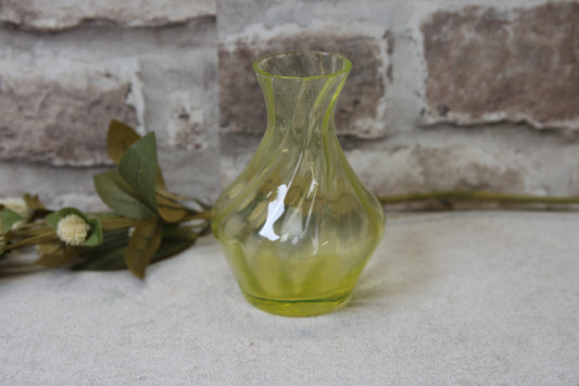 Riihimäen lasi Keltainen pieni maljakko