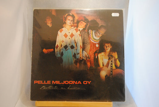 Pelle Miljoona Oy Moottoritie on kuuma Lp-levy