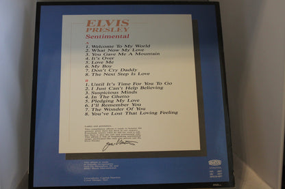 Elvis Presley Sentimental lp-levy