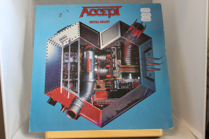 Accept Metal heart lp-levy