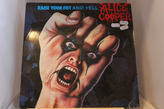 Alice Cooper Raise your fist and yell lp - levy - Asadon AarteetLp - levyt