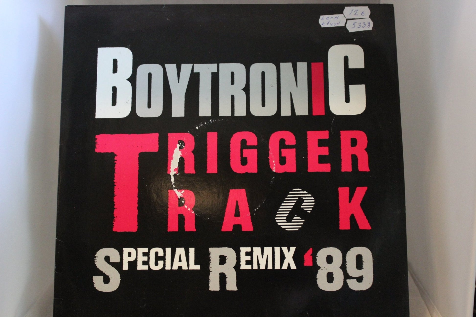 Boytronic Trigger track Single 12 - Asadon AarteetSinglet