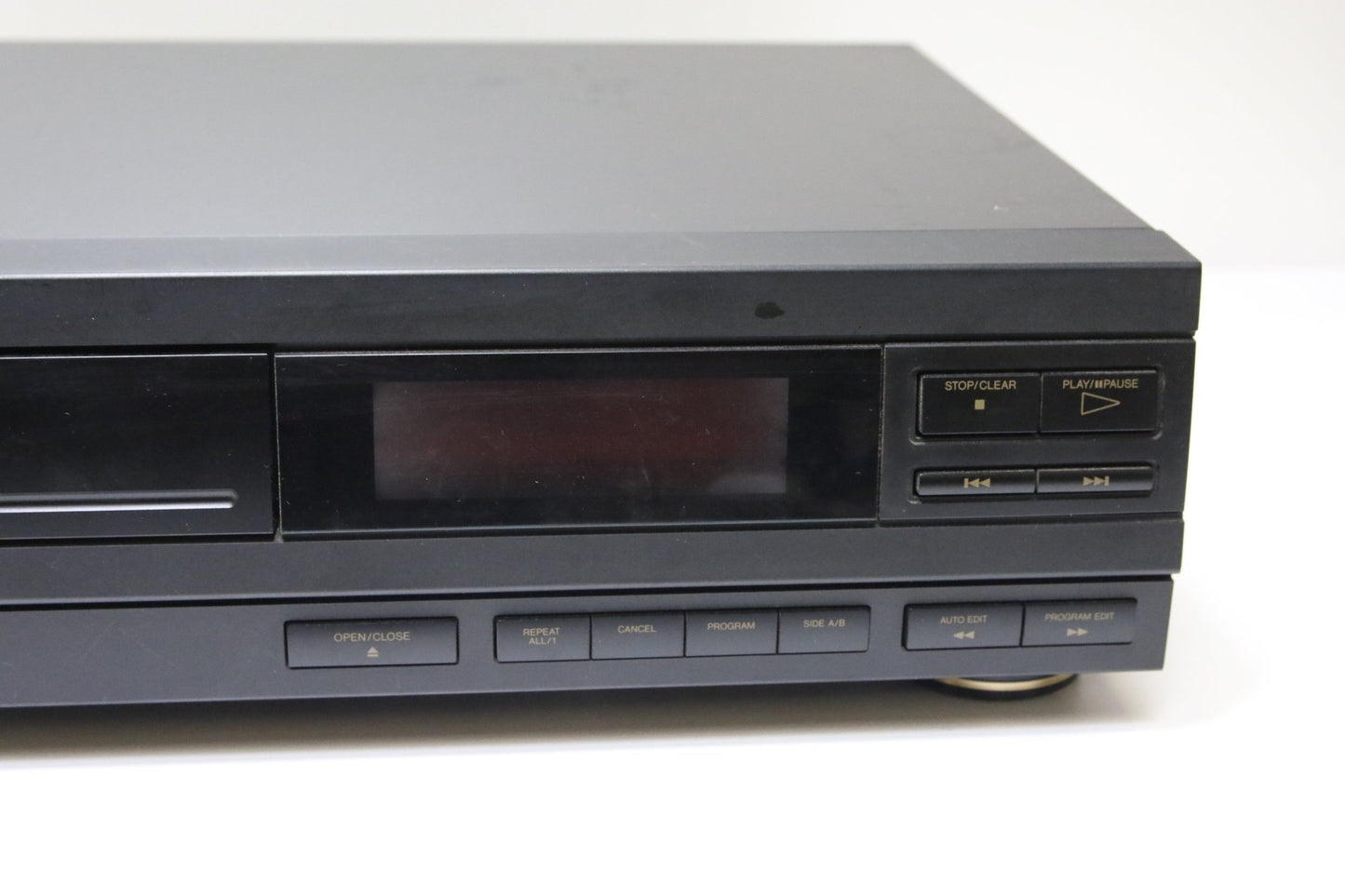 JVC XLE - 34 cd soitin - Asadon AarteetCd - soitin