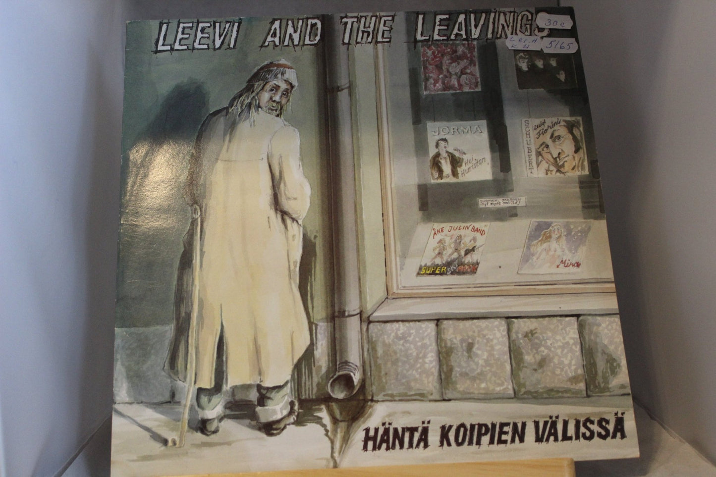 Leevi and The Leavins Häntä koipien välissä lp - levy - Asadon AarteetLp - levyt