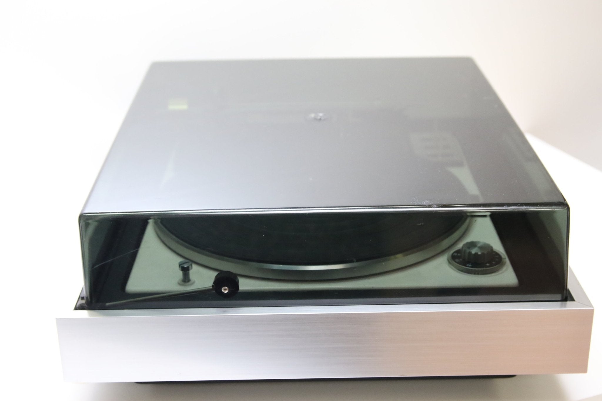 2021377. NEVYTTÄJÄ, Garrard Zero 100S. kuvat - Auctionet 2021377. NEVYTTÄJÄ, Garrard Zero 100S. kuvat - Auctionet