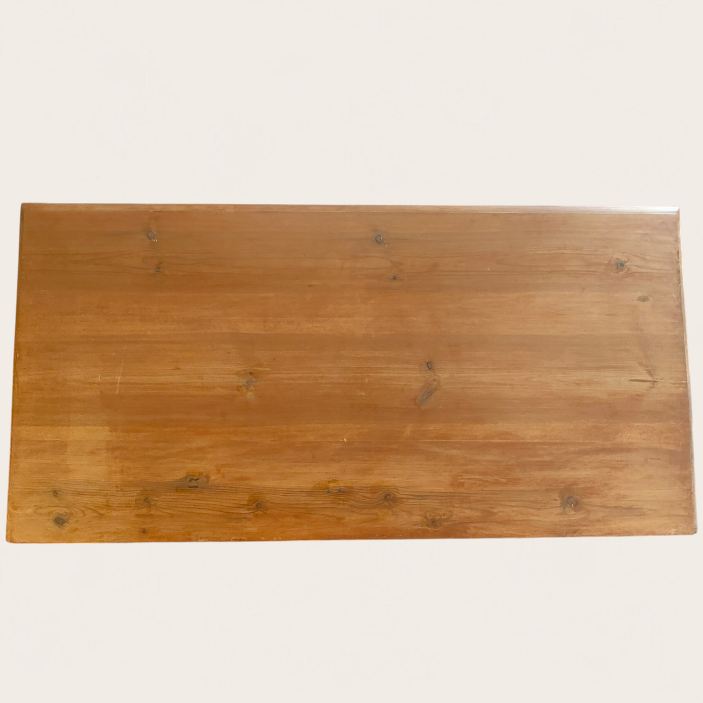 Lipasto/senkki vetolaatikoilla